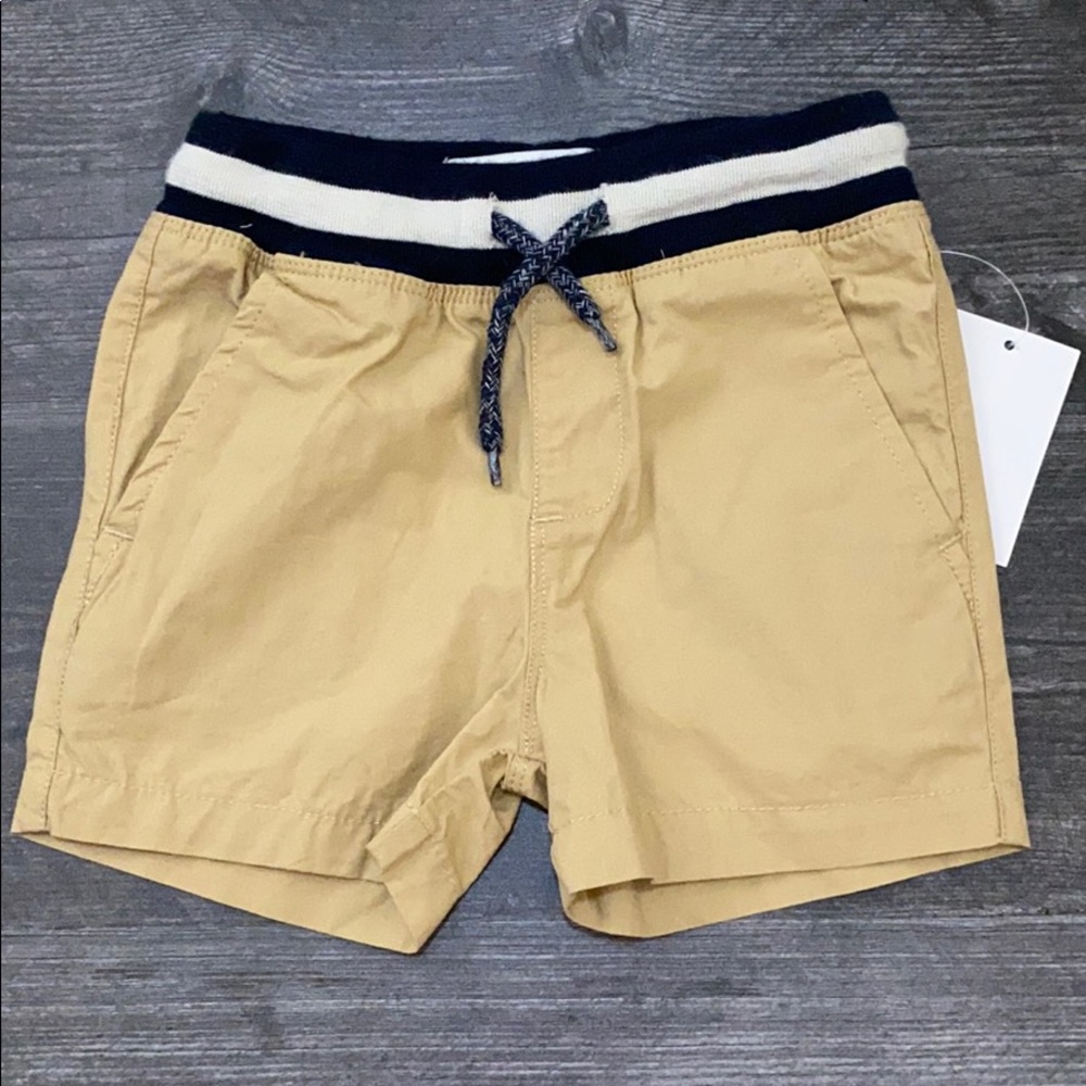 New Sovereign Code Khaki Shorts 18 mo